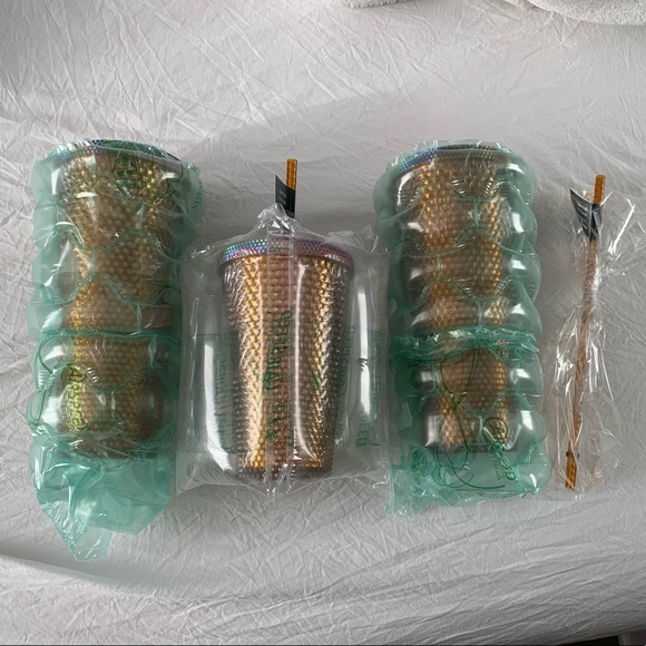 ✨FLASH SALE✨ Limited Edition Starbucks Studded Cup - Picture 6 of 6